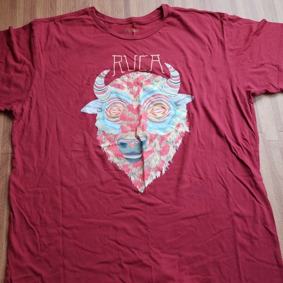 RVCA Other - RVCA XXL Bull Hello tShirt